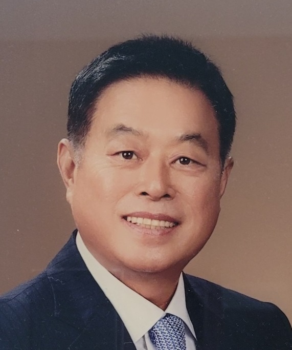 윤래성 대표이사